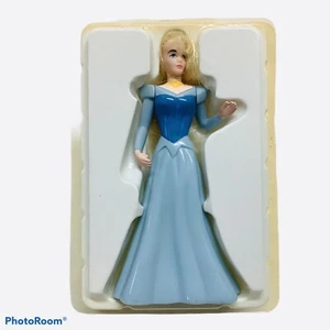 Sleeping Beauty McDonalds Happy Meal Toy Walt Disney Masterpiece Collection 1996 - Picture 1 of 5