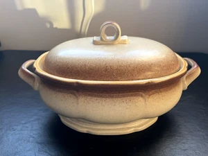 Mikasa Whole Wheat Covered Casserole Dish With Lid MCM Vintage Stoneware - Bild 1 von 22