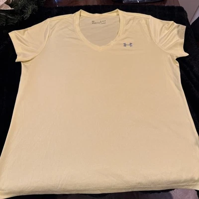 Camisa Under Armour para mujer Tech cuello en V talla XL manga corta calce suelto equipo térmico Foto 1 de 4