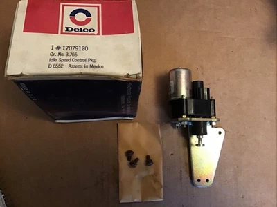 Cadillac Cimarron 1982 Buick Skyhawk Pontiac J2000 con control de velocidad en ralentí de 1,8 L nuevo en stock Foto 1 de 4