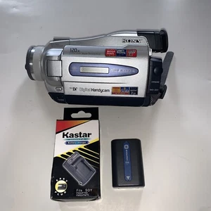 Sony Handycam DCR-TRV27 Mini DV Camcorder Play Video Transfer **PLAYBACK ONLY** - Picture 1 of 8