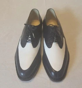 Kenneth Cole New York, Black & White Shoes, Size 9 - Picture 1 of 4