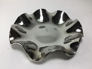 Vintage c1950s Silver Toned 7-1/2" Glass Ruffle Edge Dish Will Not Tarnish - Picture 1 of 4