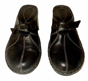 Clark’s Mules Clogs Womens Size 6 M Leather  Black Slip On - Picture 1 of 4
