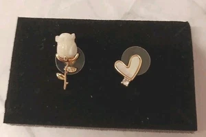 Gold Tone Asymmetrical White Rose & Heart Stud Earrings BNWOT - Picture 1 of 2