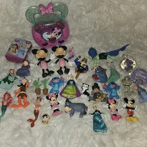 Lot of Disney Toys and Figures - Picture 1 of 3