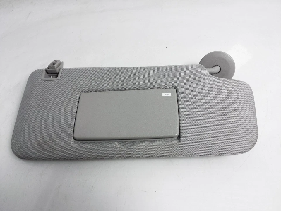 Chevrolet Trax 2019 gris pasajero derecho parasol interior bloque de techo 42698382 Foto 1 de 4