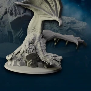 Dragon in the Cave - Davale Games/Fantasy/Mittelerde - Bild 1 von 1