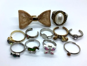 Vintage Rings Adjustable sizes Bow horse Butterfly Kids women - Picture 1 of 10