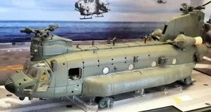 Forces of Valor 1/72 Scale 821005E - US Army Boeing Chinook MH-47G - Picture 1 of 6