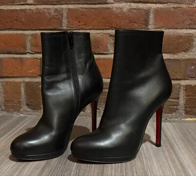 Botas de cuero Christian Louboutin 37 Fifi Booty para mujer Foto 1 de 3