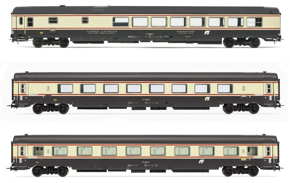 Rivarossi HR4358 HO Scale Set 3 Carriages IC 572/579 FS Flag Livery - Image 1 of 1