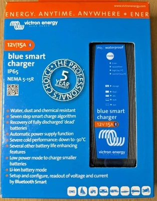 NEU OPEN BOX VICTRON ENERGY BLAU SMART LADEGERÄT IP65 NEMA 1-15R BPC121531104R 12V - Bild 1 von 2