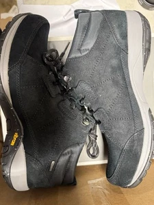 Dansko NEW Women's 41 Pearla Waterproof Boots Hiking Black 4360-100200 NWB - Picture 1 of 7