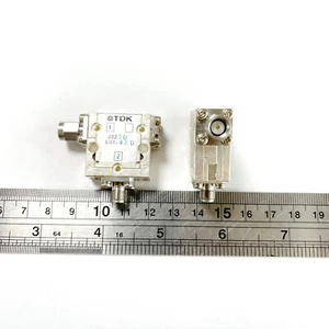 CU13M-RKS TDK 5W SMA Attenuator RF Coaxial Attenuator Connector 7.9-8.4 GHz NEW - Picture 1 of 3