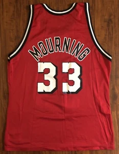 Excellent! Vintage Alonzo Mourning Miami Heat Red Champion Jersey Size 48 Large - Picture 1 of 4