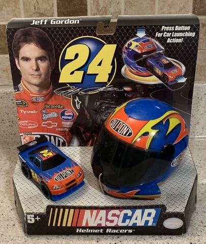 NASCAR 2008 Jeff Gordon #24 Helmet Racers Play Along Jakks Pacific NOS Cover