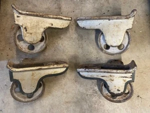 Set of 4 Vintage Antique Cast Iron Safe Caster Wheels - Picture 1 of 3