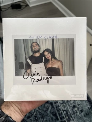 Noah Kahan Olivia Rodrigo Stick Season / Lacy 7” 45 RPM Teal Vinyl Sealed New - Image 1 of 2