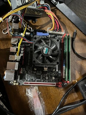 Mini PC Gigabyte AB350N Gaming WIFI - AMD A6-9500 / 8GB RAM / 128GB M.2 - LEER Foto 1 de 4