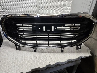 GMC Terrain 2018 parrilla OEM Foto 1 de 4