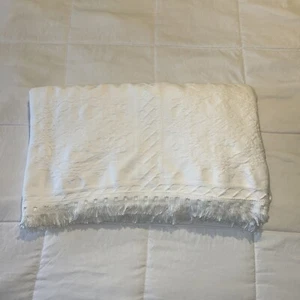 VTG CROWN CRAFTS BEDSPREAD Matelasse Antoinette Double Full Queen 106x115” - Picture 1 of 8