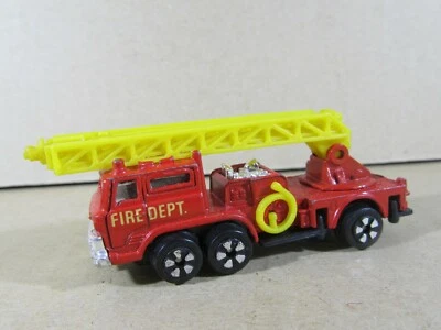 840S Vintage Gata 7183 Macau Fire Engine Hino Great Scale L 7.2 CM 1:125 - Image 1 of 4
