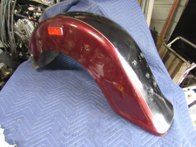 Para-lama traseiro Suzuki Intruder VL1500 2000 00 - Imagem 1 de 4