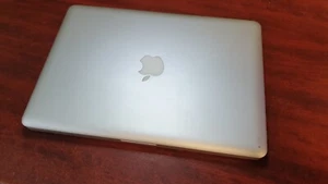 macbook pro A1278 del 2008 Intel core 2 Duo 4GB RAM DDR3 Grafica 9400M HDD 256GB - Imagen 1 de 5