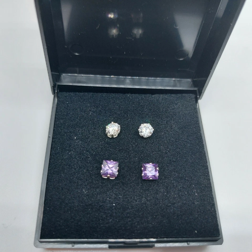 Juego de Regalo de Plata Esterlina Sólida Pendientes de Tachuelas CZ 2 Pares Foto 1 de 2