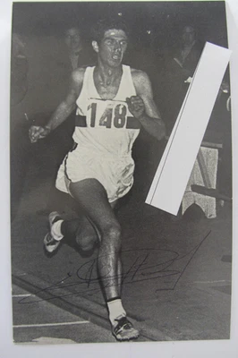 2 alte Originalautogramme  EMIEL PUTTEMMANS   -Olympia  1972 - Bild 1 von 4