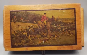 Vintage Kommode Holz Schwalbenschwanz Box Klappdeckel hat englische Jagdszene Pferd Hund - Bild 1 von 13