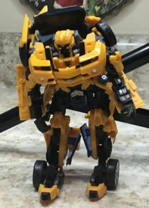 Figura de acción Hasbro Transformers 2006 película de acción en vivo Bumblebee - Imagen 1 de 1