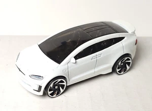 Hot Wheels loose Tesla Model X white - Picture 1 of 2