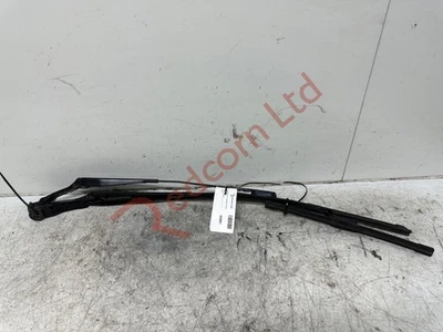 NISSAN Pulsar 2014-2018 Wiper Arms Pair - Image 1 of 4
