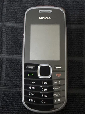 Сотовый телефон Nokia 1661 - серый и черный (T-Mobile) - Изображение 1 из 4