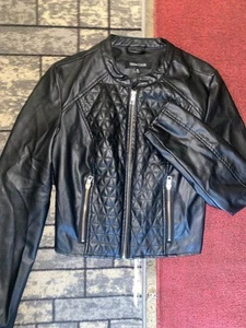 WOMEN'S BLACK FAUX VEGAN PUNK LEATHER MOTO BIKER JACKET SIZE M - Picture 1 of 4