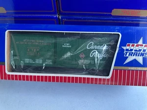 USA Trains R-19083 Canadian Pacific Railway Express Agency Box Car G Scale NIB - Picture 1 of 3
