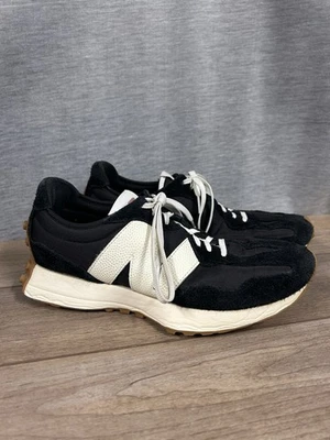 New Balance 327 Unisex Sneakers W11/M9.5 Black White Athletic Shoes WS327BL - Image 1 of 4