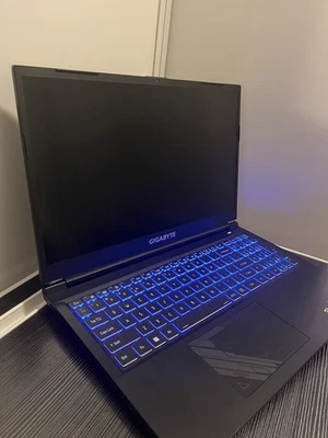 GIGABYTE G5 15.6” 144Hz Gaming Laptop Intel i7-12650H NVIDEA RTX 4060 (8gb) 16GB - Image 1 of 4