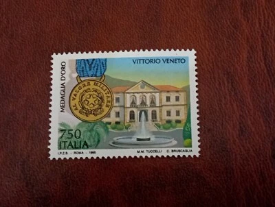 1995 Italia Repubblica Avvenimenti Storici Vittorio Veneto 750 Lire n 2152 MNH** - Immagine 1 di 3