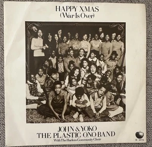 JOHN LENNON ~ Happy Xmas (War Is Over) ~ 1971 Original UK 7" GREEN vinyl - Picture 1 of 9