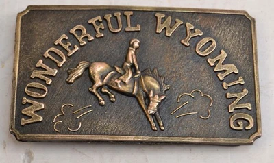 MARAVILLOSO WYOMING Vintage Hebilla de Cinturón de Latón Vaquero Occidental Rodeo Foto 1 de 4