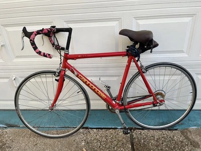 Дорожный велосипед Cannondale R300 58 см Shimano 600 Сделано в США - Красная Алюминиевая Рама - Изображение 1 из 4