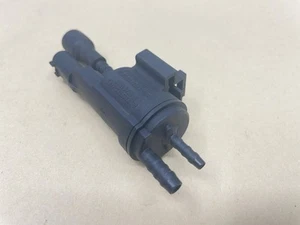 OES Change Over Valve for Air Injection System 0025407097 Mercedes OEM - Bild 1 von 10