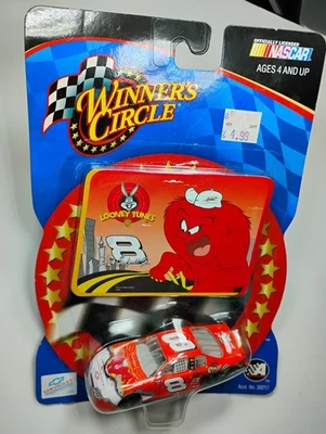 2002 Winners Circle DALE GAINHARDT JR #8 Looney Tunes Monte Carlo 1/64 - Imagem 1 de 3