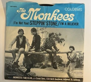 THE MONKEES “I'M A BELIEVER” / “I'M NOT YOUR STEPPIN' STONE” 45 Single (PS) EX! - Foto 1 di 3
