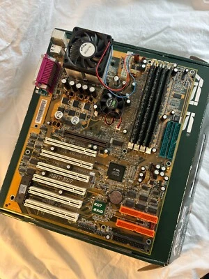 Материнская плата Old School ABit AB-KG7-RAID + Athlon A1200 (1,2 ГГц) + 4x 512 МБ Ram - Изображение 1 из 4