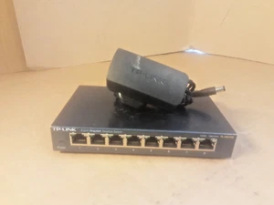 TP-Link TL-SG108 Smart Network Switch 8-Port Gigabit Ethernet +PSU - Zdjęcie 1 z 8