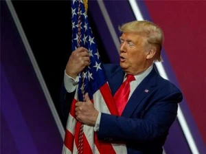 DONALD TRUMP HUGGING US FLAG POSTER PICTURE BANNER PRINT PHOTO hug us 8114 - Picture 1 of 1